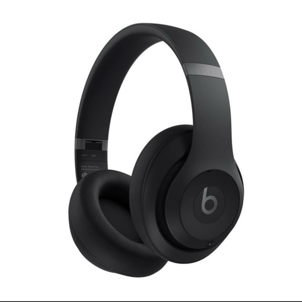 Beats by Dre Black Over-Ear Headphones